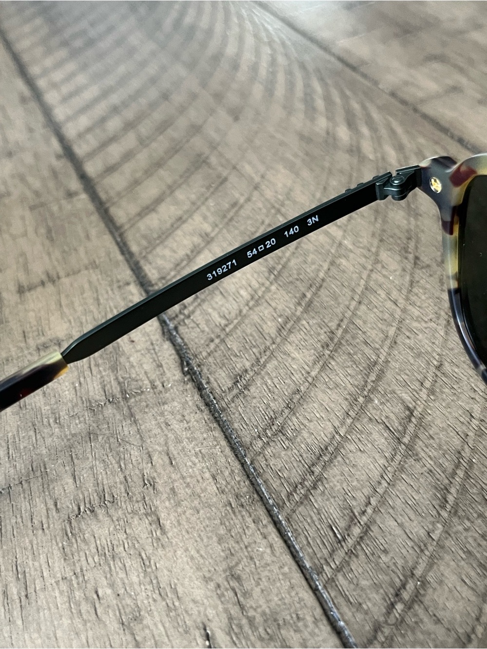 NEW w/CASE MICHAEL KORS SUNGLASSES w/ cleaning cloth and Instructions MK 2031 - Picture 8 of 9